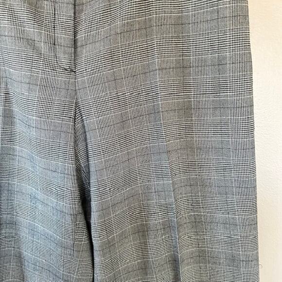 RQT High Rise Gray Plaid Wide Leg Cuffed Flat Front Pants size 14 - Picture 2 of 4